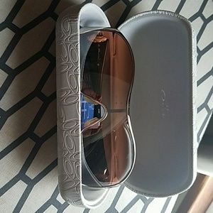 OAKLEY Sunglasses